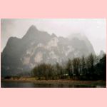 pe-ch-guilin17-hills.jpg